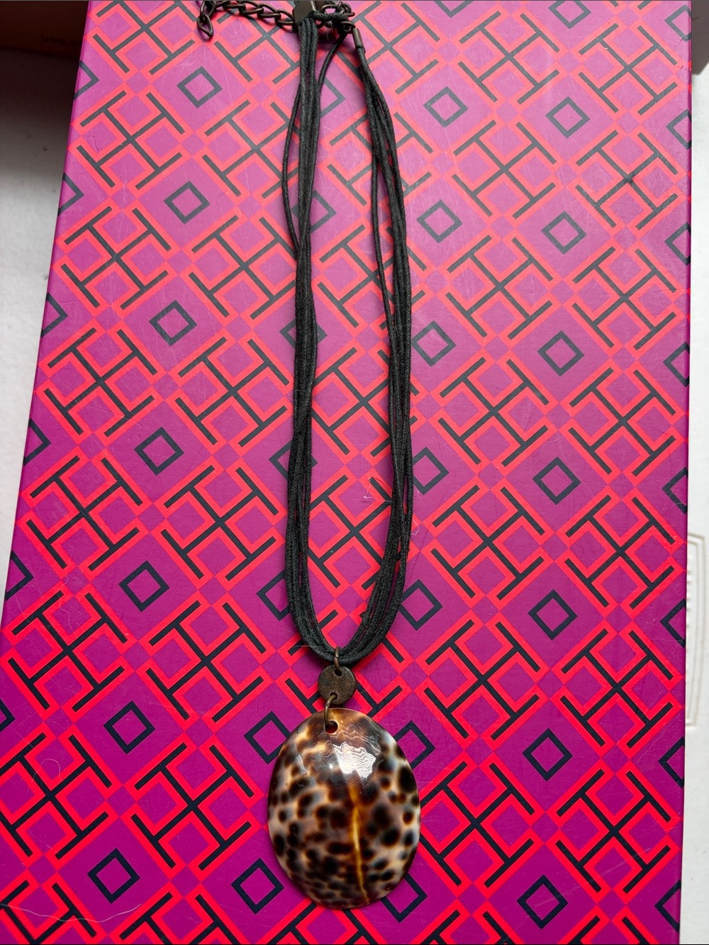 Premier Brown and Cream Shell Pendant Necklace